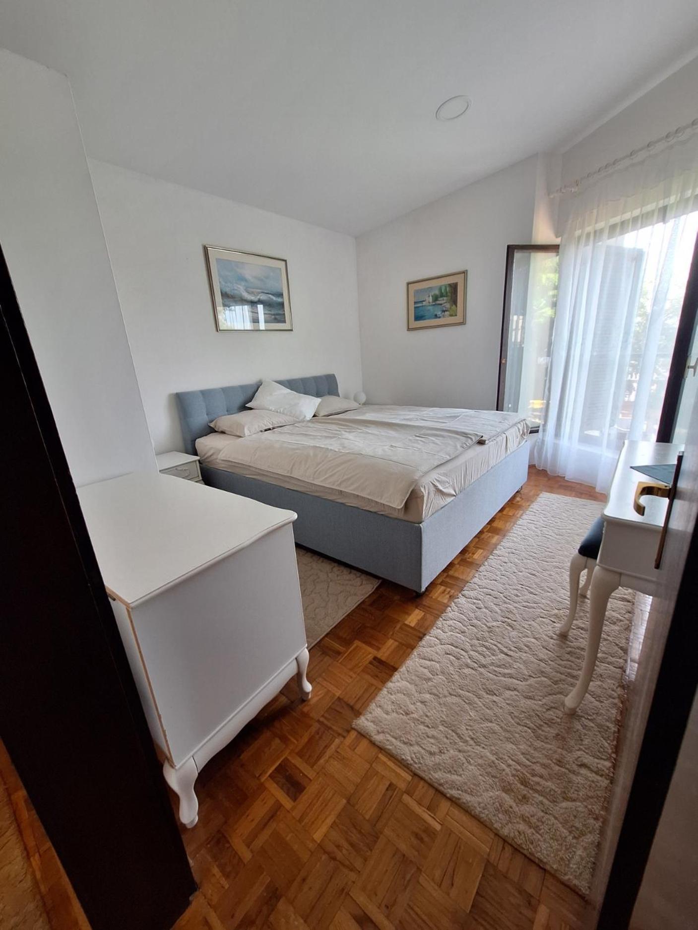 Krk Apartmani Pepina Пінезіци Екстер'єр фото